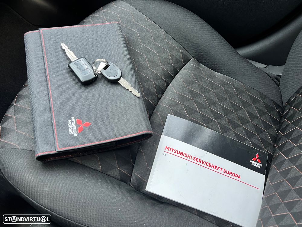 Mitsubishi Space Star 1.2 Intense - 13