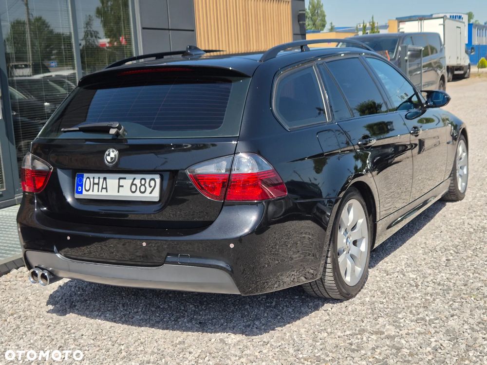 BMW Seria 3 - 11