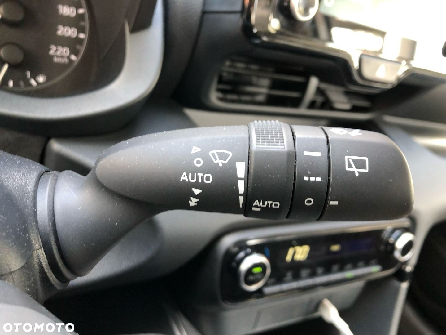 Toyota Yaris - 29