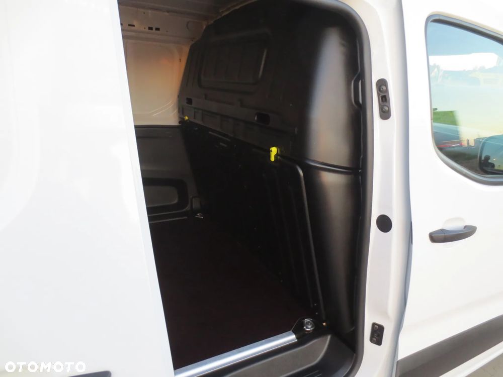 Opel COMBO SALON POLSKA ORYGINAŁ LAKIER i BARDZO NISKI PRZEBIEG  JAK NOWY - OKAZJA !!! - 30