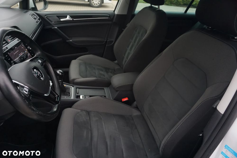 Volkswagen Golf 1.5 TSI ACT OPF BlueMotion Highline - 25