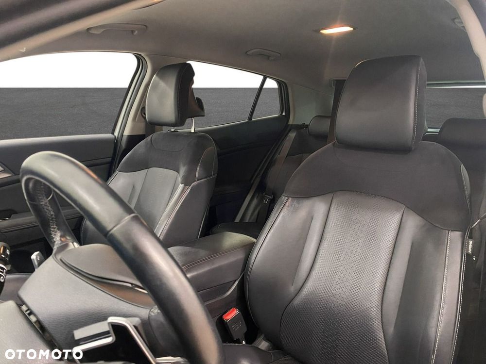 Kia Sportage - 11