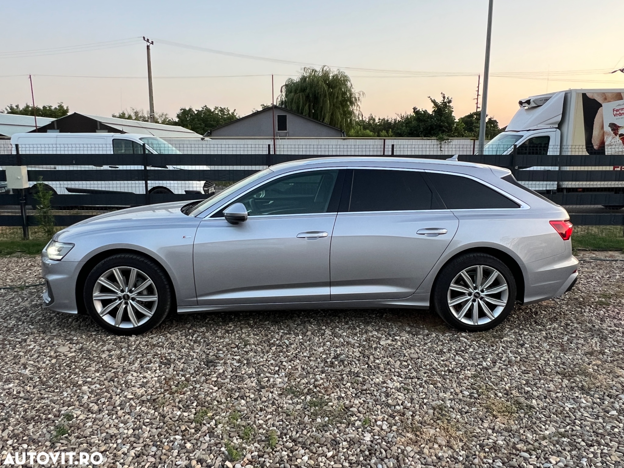 Audi A6 - 4