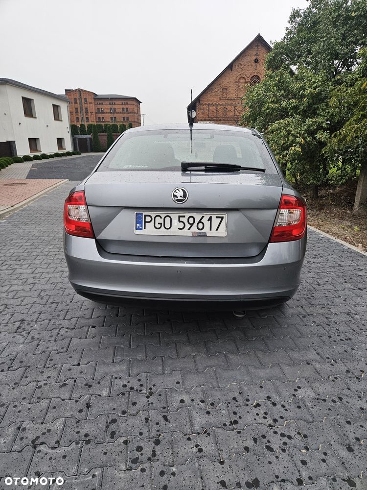 Skoda RAPID - 6