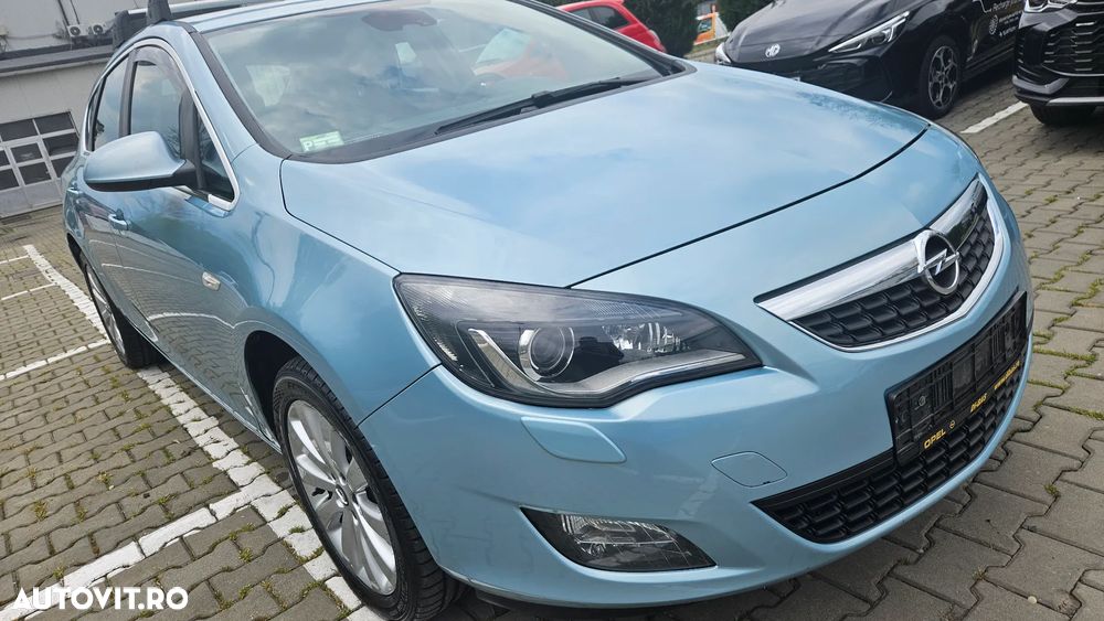 Opel Astra 1.4 Turbo - 3