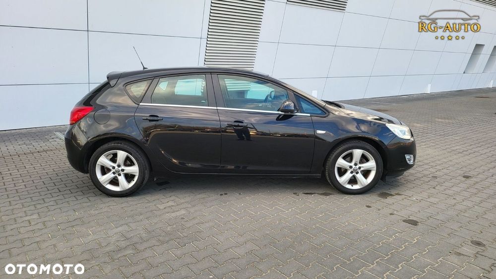 Opel Astra - 8