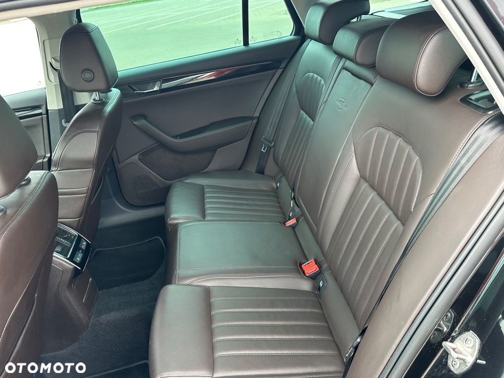 Skoda Superb 2.0 TSI 4x4 L&K DSG - 16