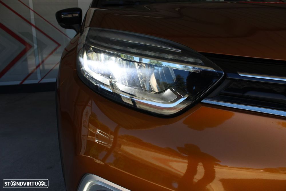 Renault Captur 0.9 TCE Exclusive XMOD - 17