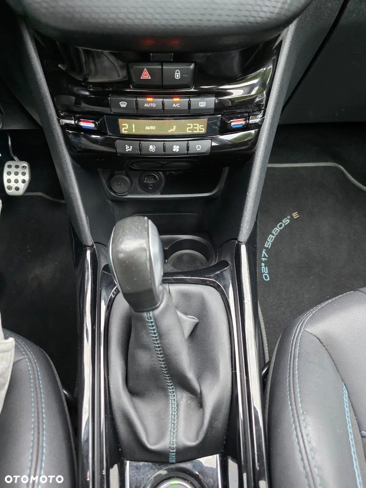 Peugeot 2008 PureTech 110 Stop&Start Crossway - 20
