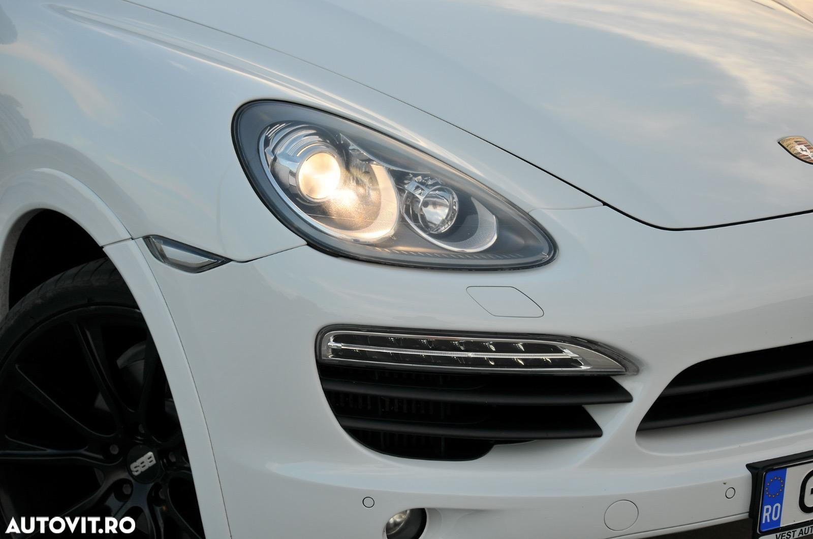 Porsche Cayenne 3.0TD TipTronic - 14