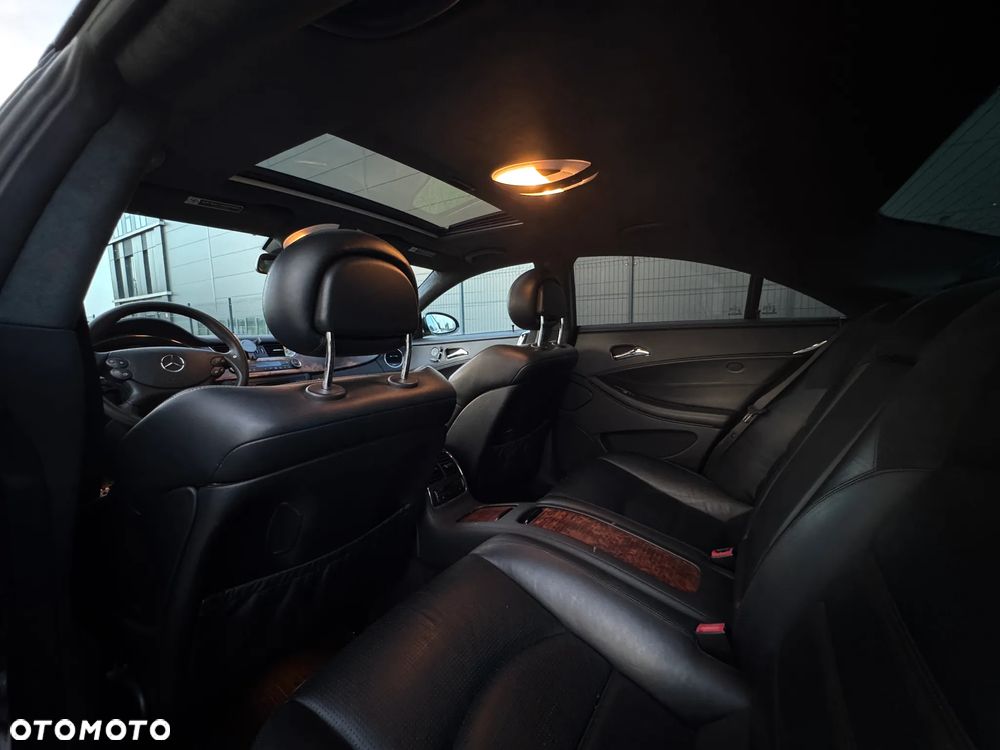Mercedes-Benz CLS 55 AMG - 18