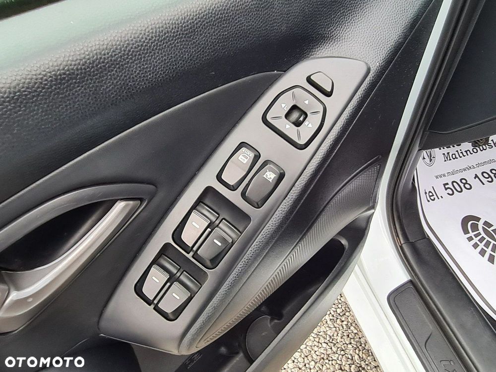 Hyundai ix35 2.0 CRDi 4WD Premium - 27