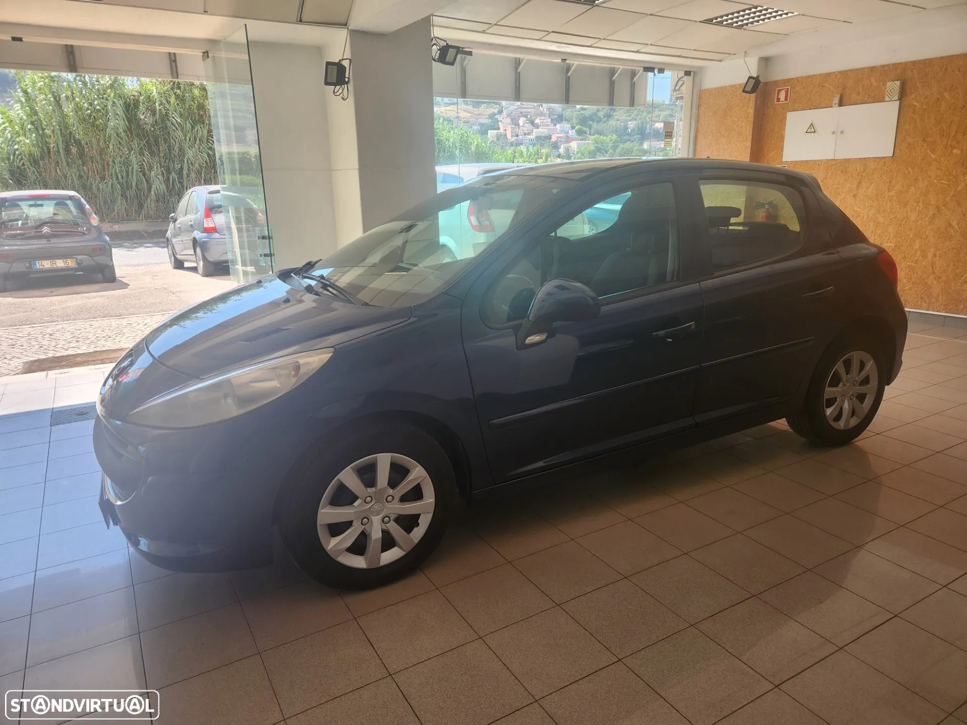 Peugeot 207 1.4 16V Trendy - 5