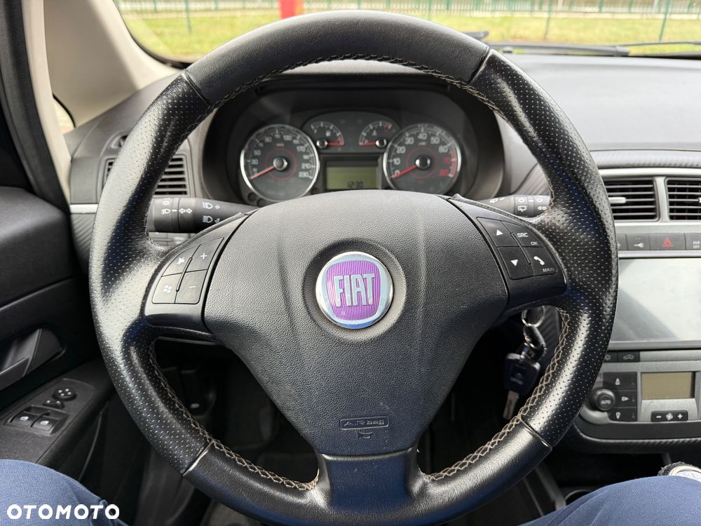 Fiat Grande Punto - 11