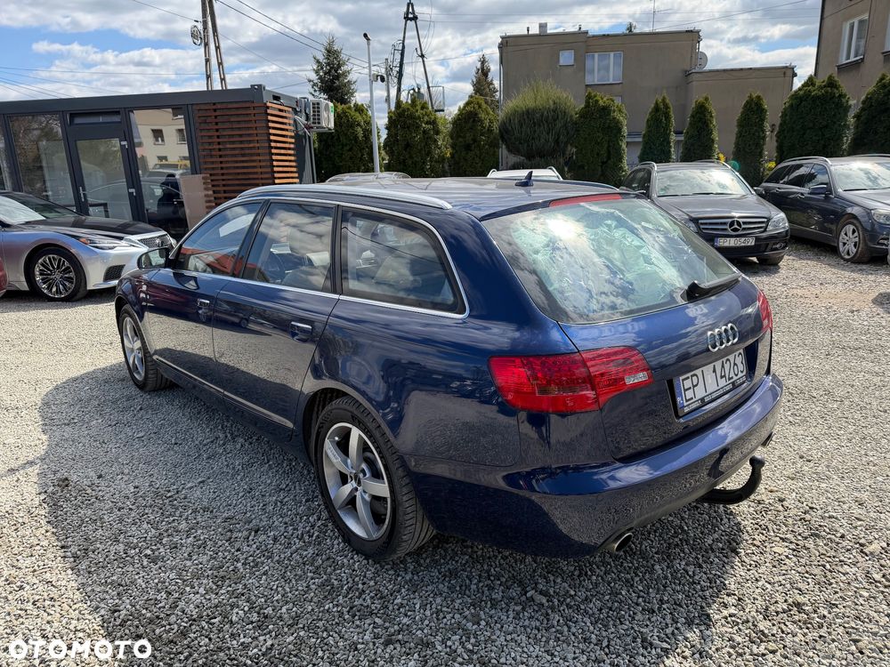 Audi A6 Avant 4.2 quattro tiptronic - 15