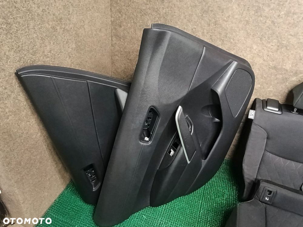 TOYOTA COROLLA CROSS od 2022r Fotele Kanapy Boczki - 6