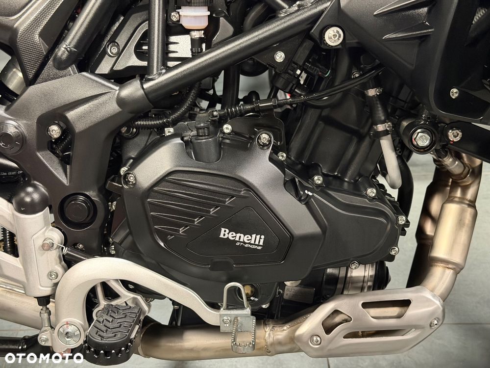 Benelli TRK 502X - 15