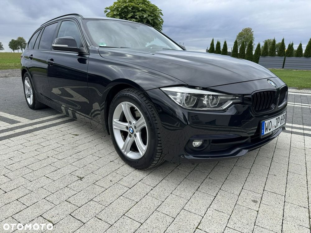 BMW Seria 3 318d Sport Line - 3