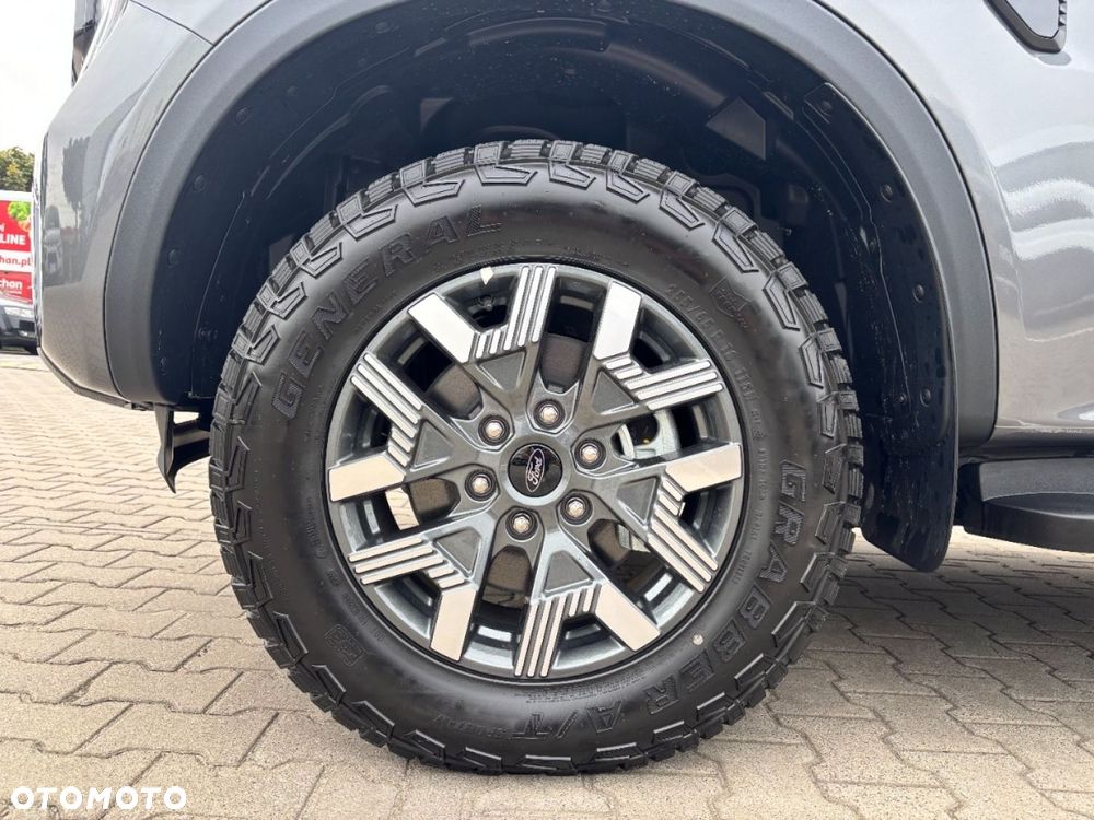 Ford Ranger - 28