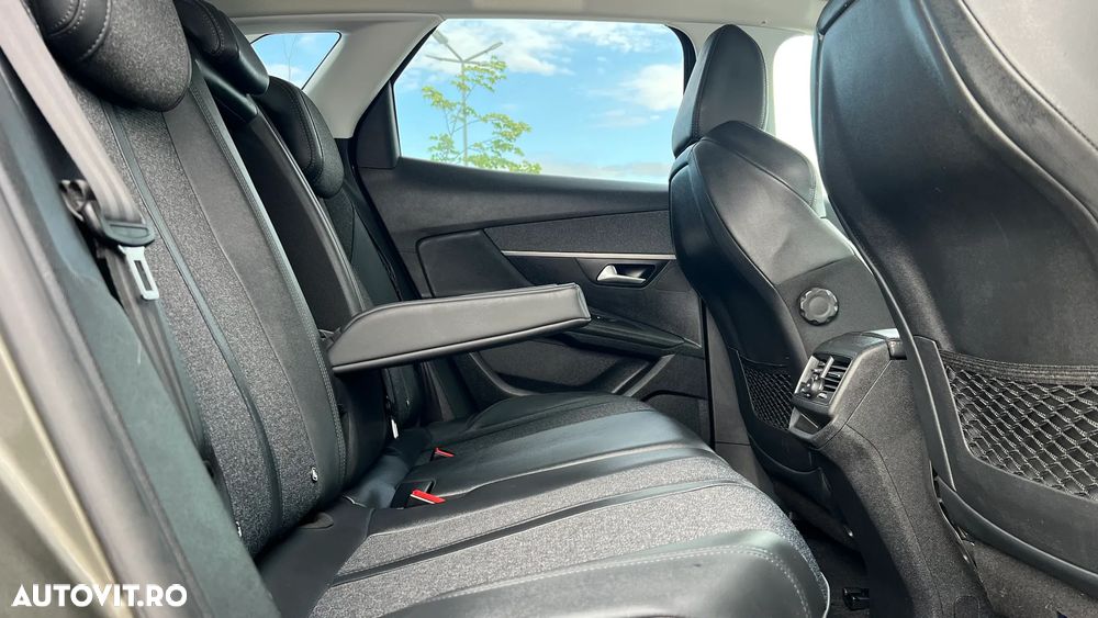 Peugeot 3008 PureTech 130 Stop & Start GPF EAT8 Allure - 8