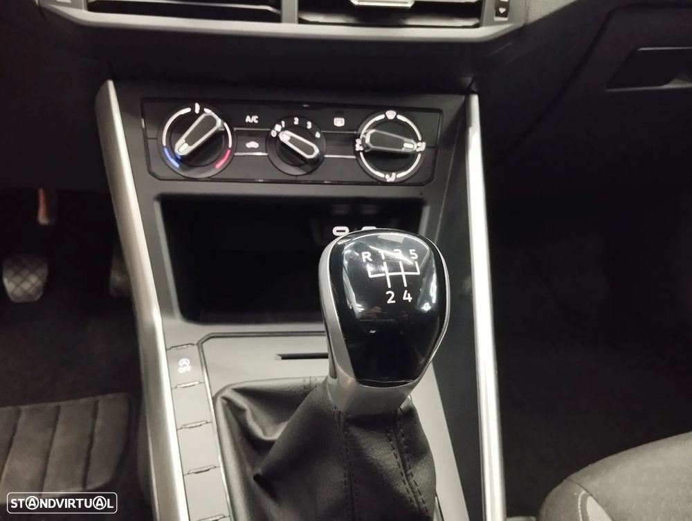 VW Taigo 1.0 TSI - 29