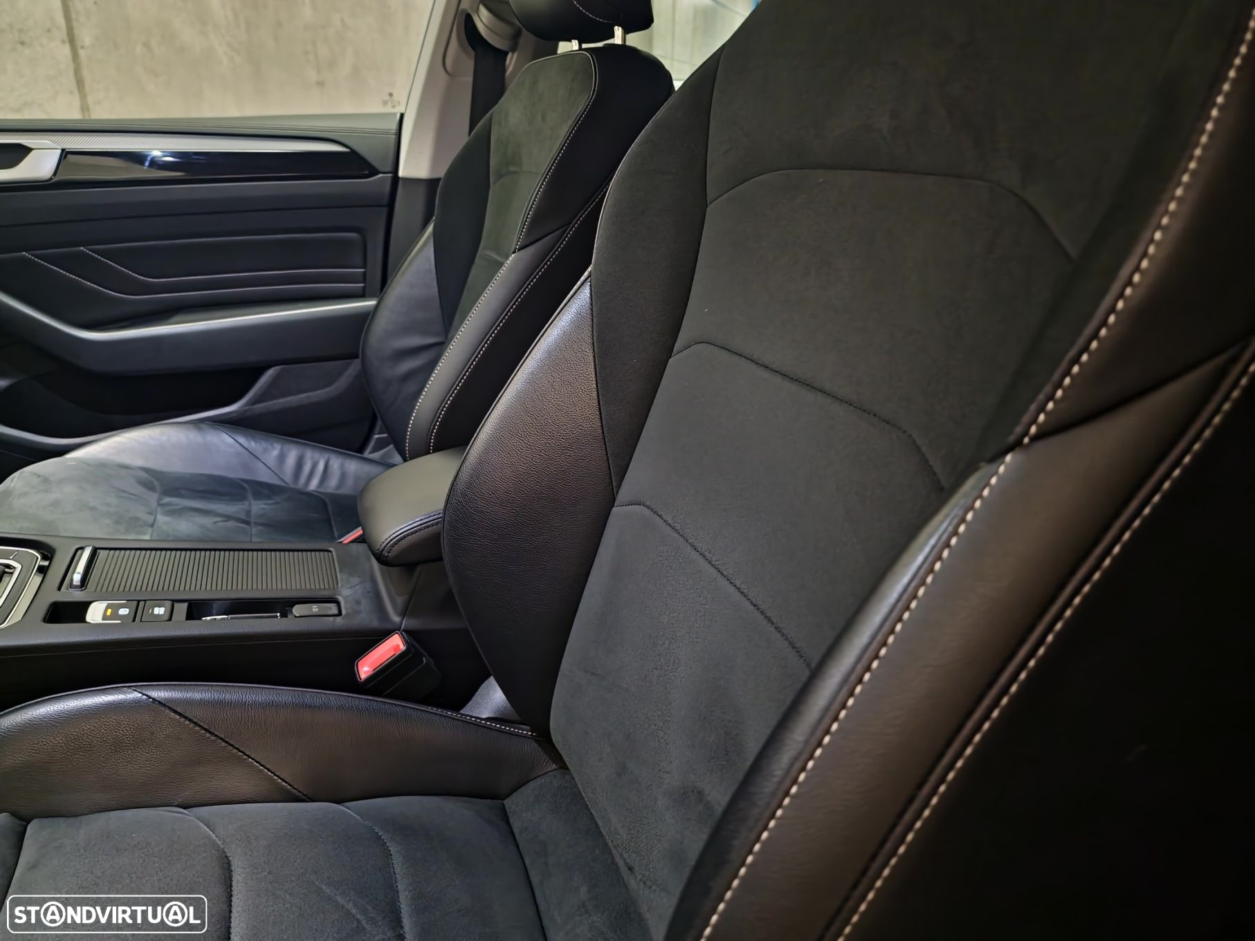 VW Arteon Shooting Brake 2.0 TDI Elegance DSG - 32