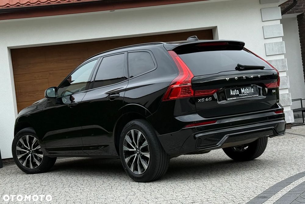 Volvo XC 60 B4 B Plus Dark - 7