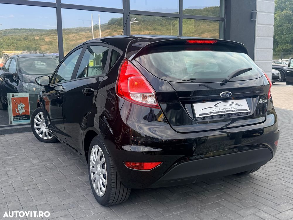 Ford Fiesta - 5