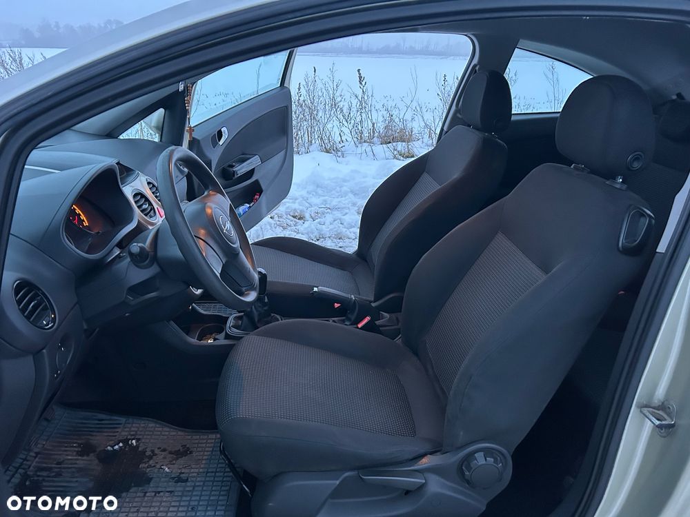 Opel Corsa 1.2 16V Cosmo - 18