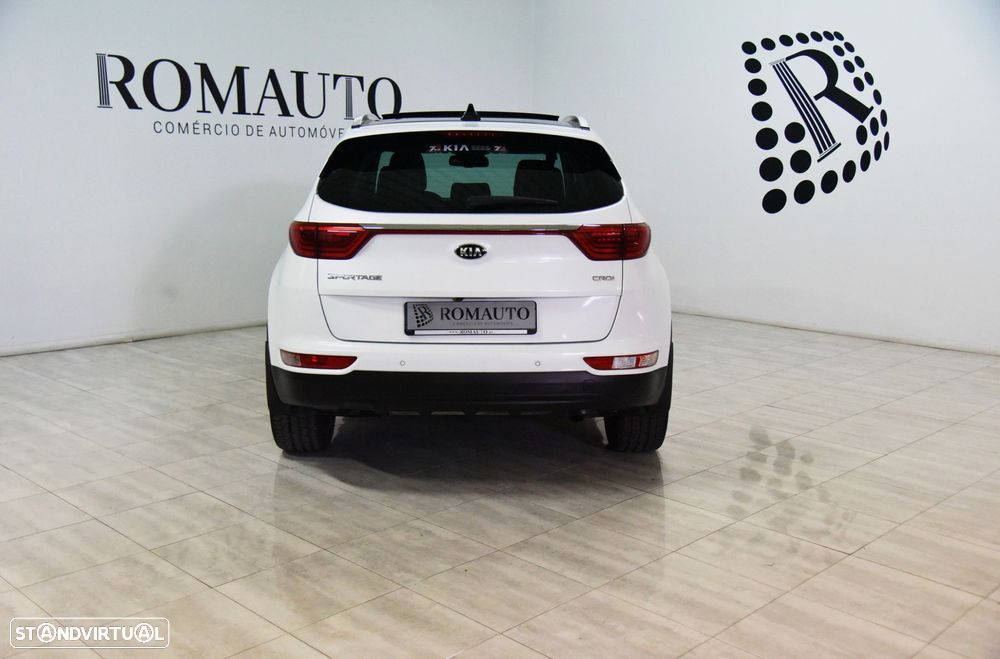 Kia Sportage 2.0 CRDI 4WD GT Line Aut. - 7