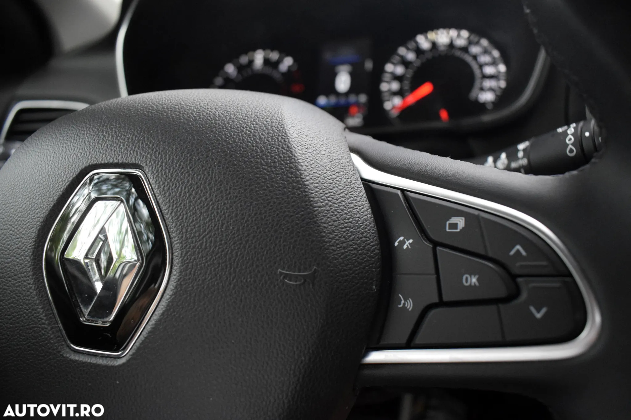 Renault Megane Grandtour BLUE dCi 115 EQUILIBRE - 17