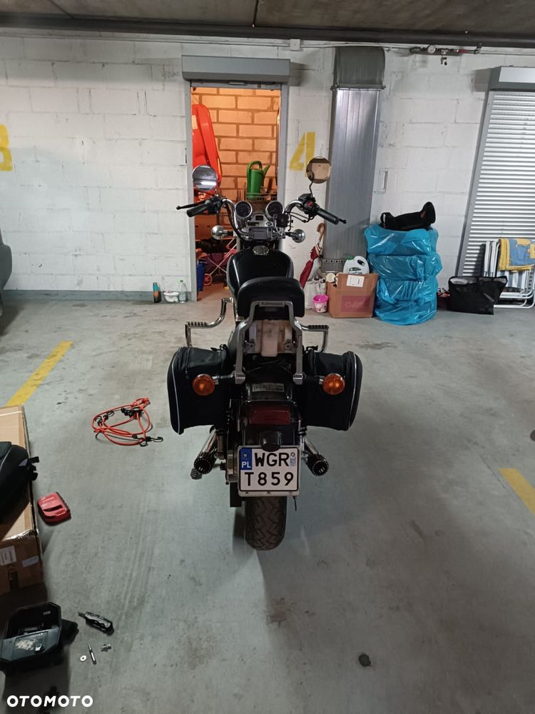 Kawasaki LTD - 17