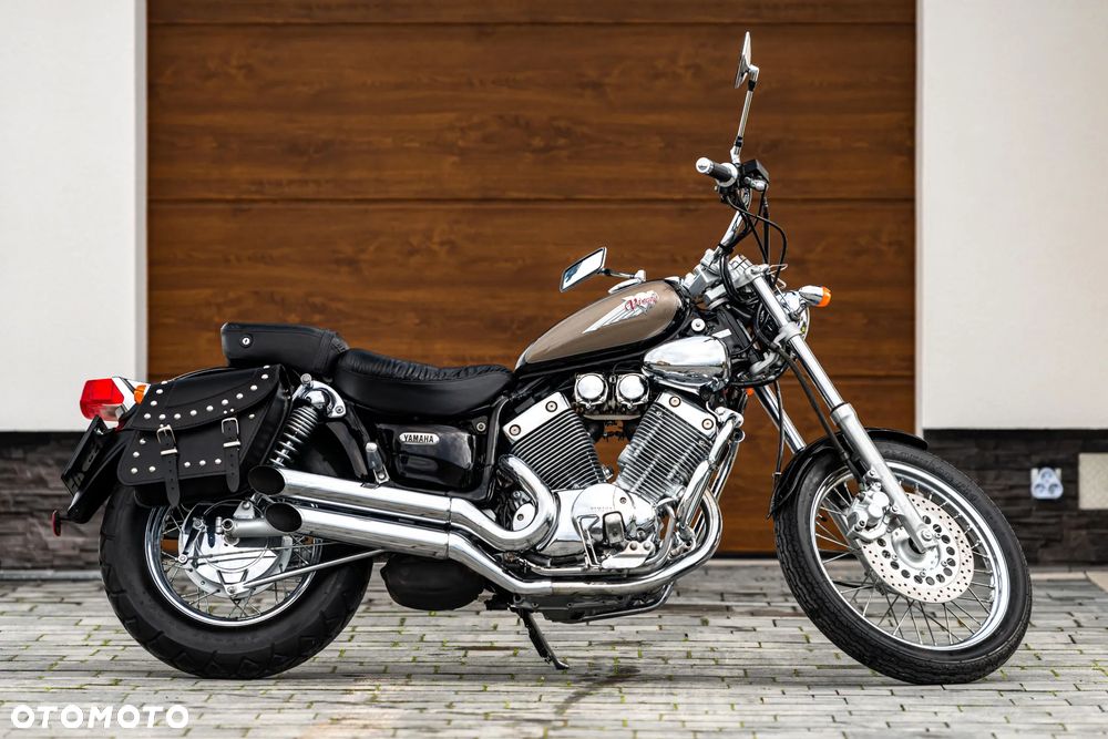 Yamaha XV - 9