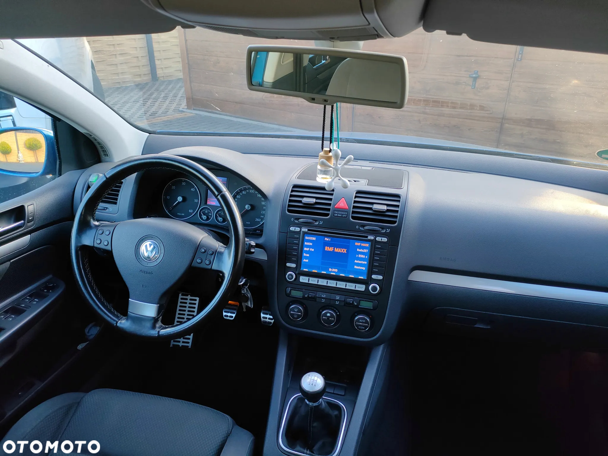 Volkswagen Golf 1.9 TDI Individual - 21