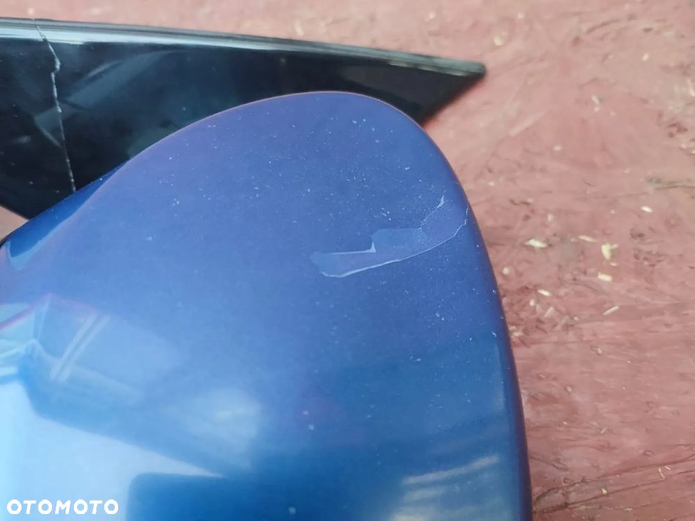 BMW E92 / E93. ORYGINALNE LUSTERKA M-PAKIET LEWE / PRAWE Z WERSJI SCHADOW-LINE, KOL. LE MANS BLAU METALIC 381. O NR: 7 176 168 / 7 176 167 OEM. W DOBRYM STANIE. WERSJA UK - 11