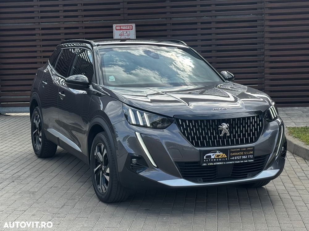 Peugeot 2008 PureTech 130 EAT8 GT - 8