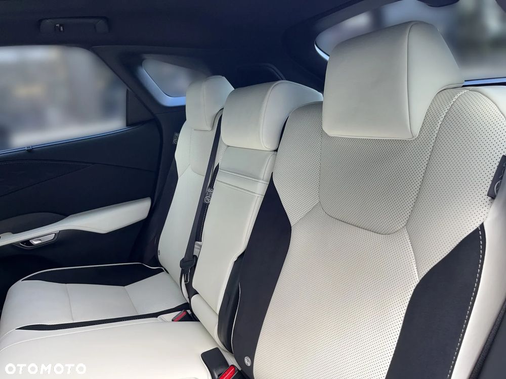 Lexus RX - 6