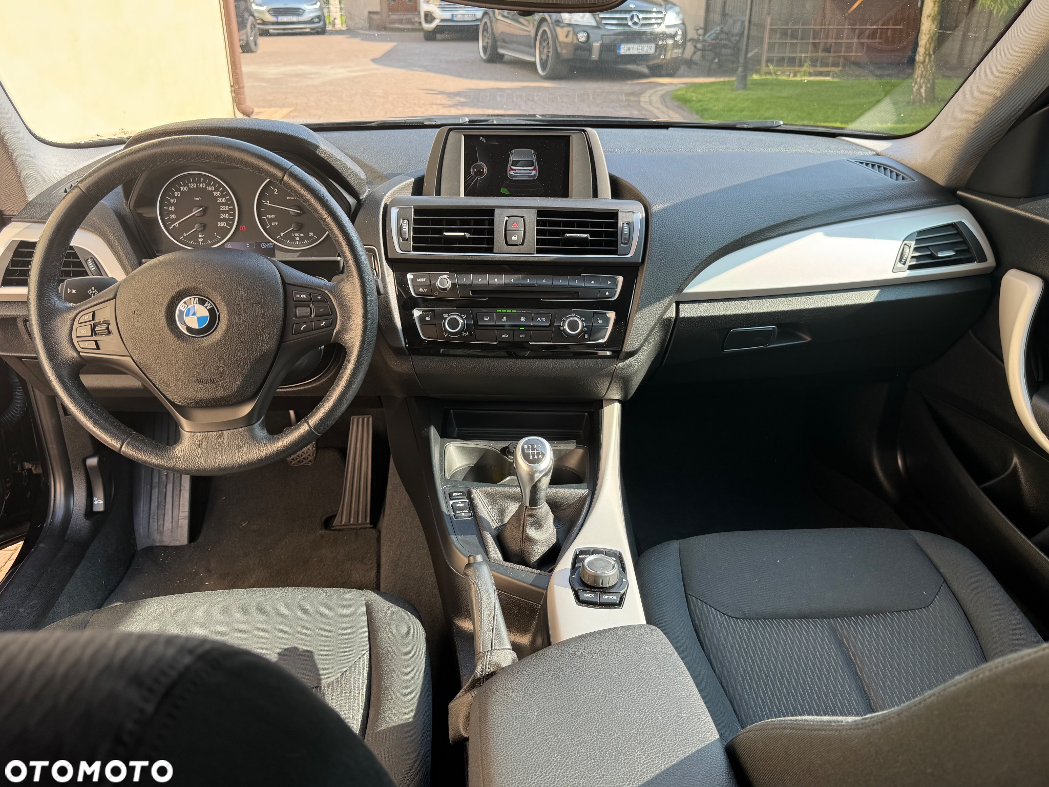 BMW Seria 1 118i - 12