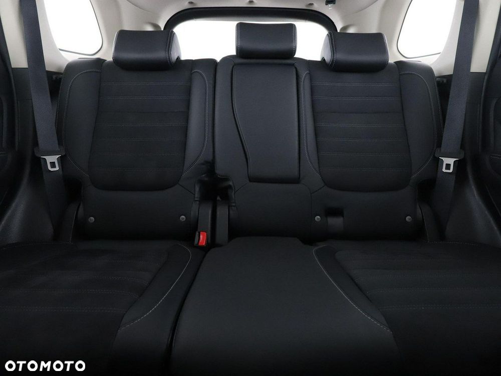Mitsubishi Outlander - 19