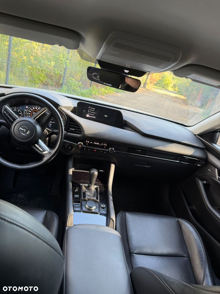 Mazda 3 2.0 mHEV Exclusive Line - 18