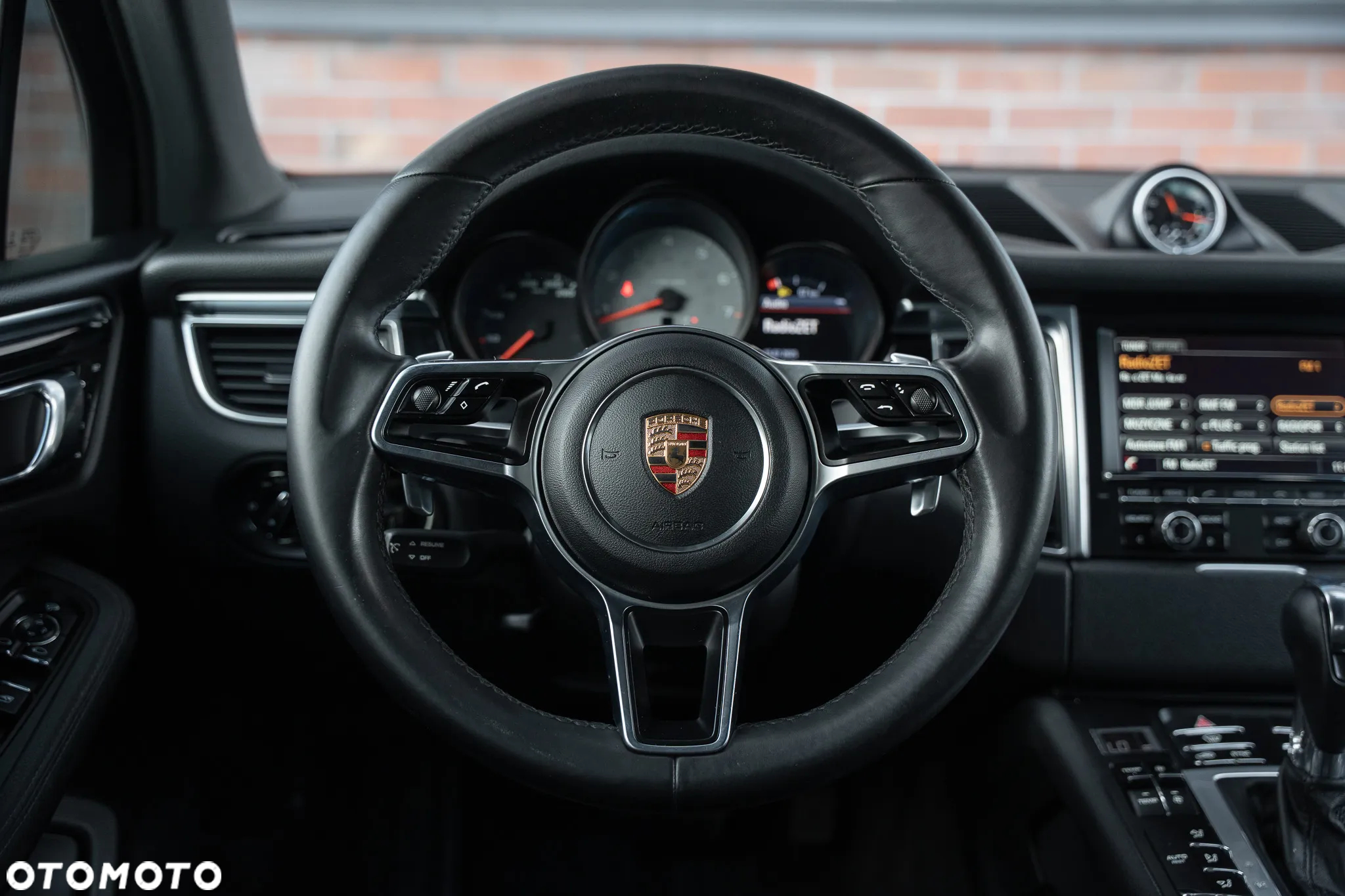 Porsche Macan S - 27