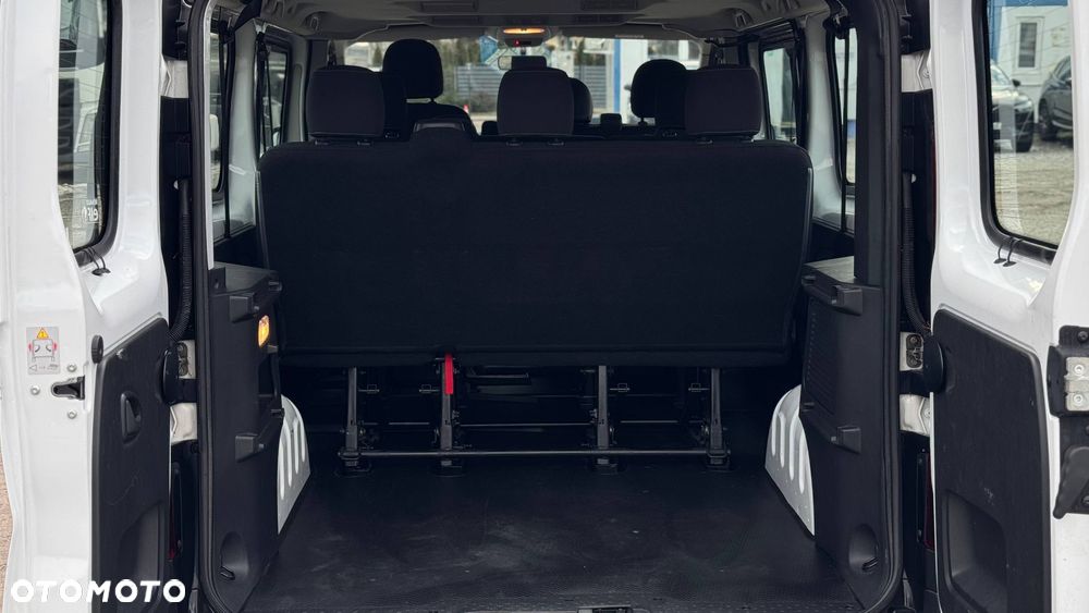 Renault Trafic Grand Combi L2H1 Authentique - 23