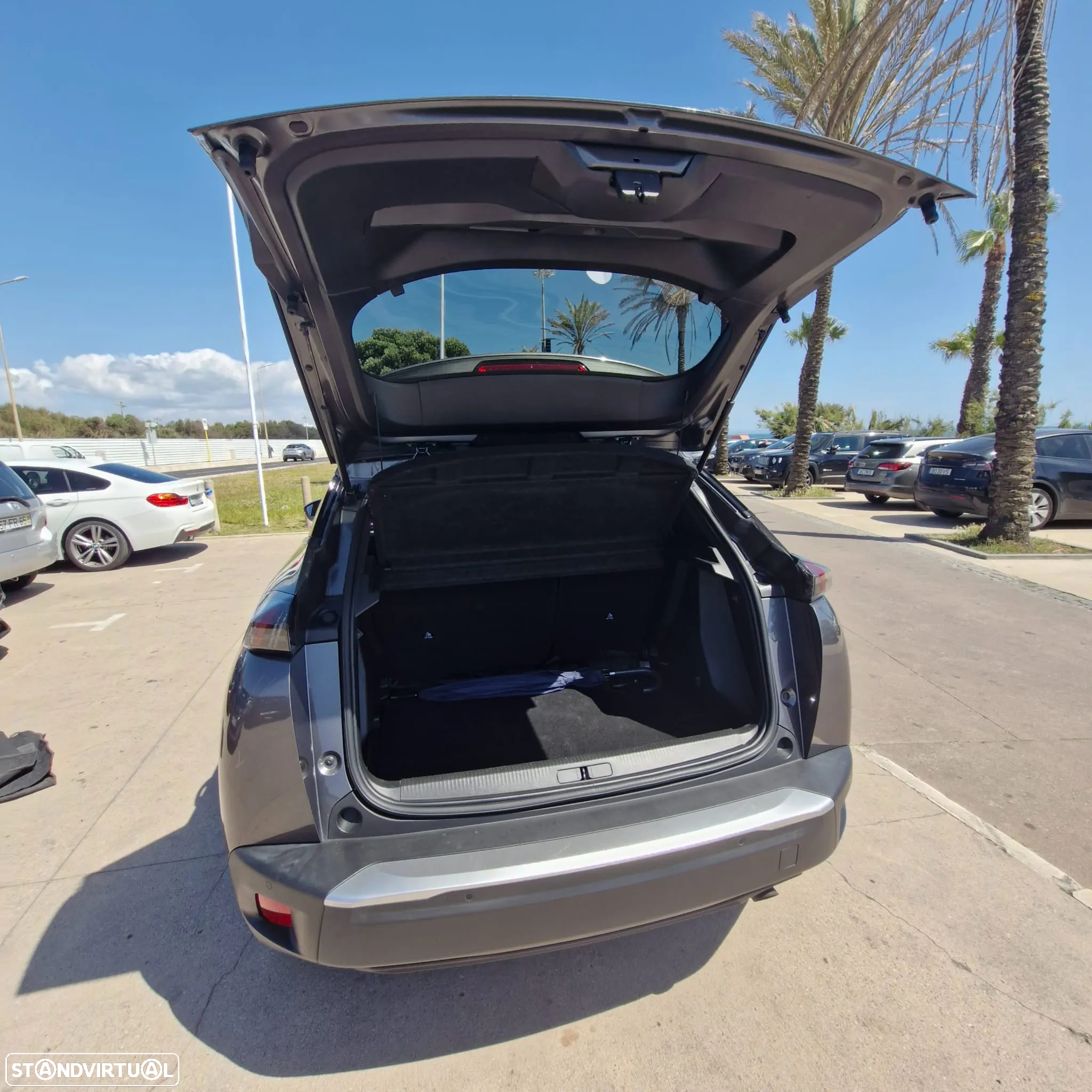 Peugeot 2008 1.2 PureTech Allure - 7