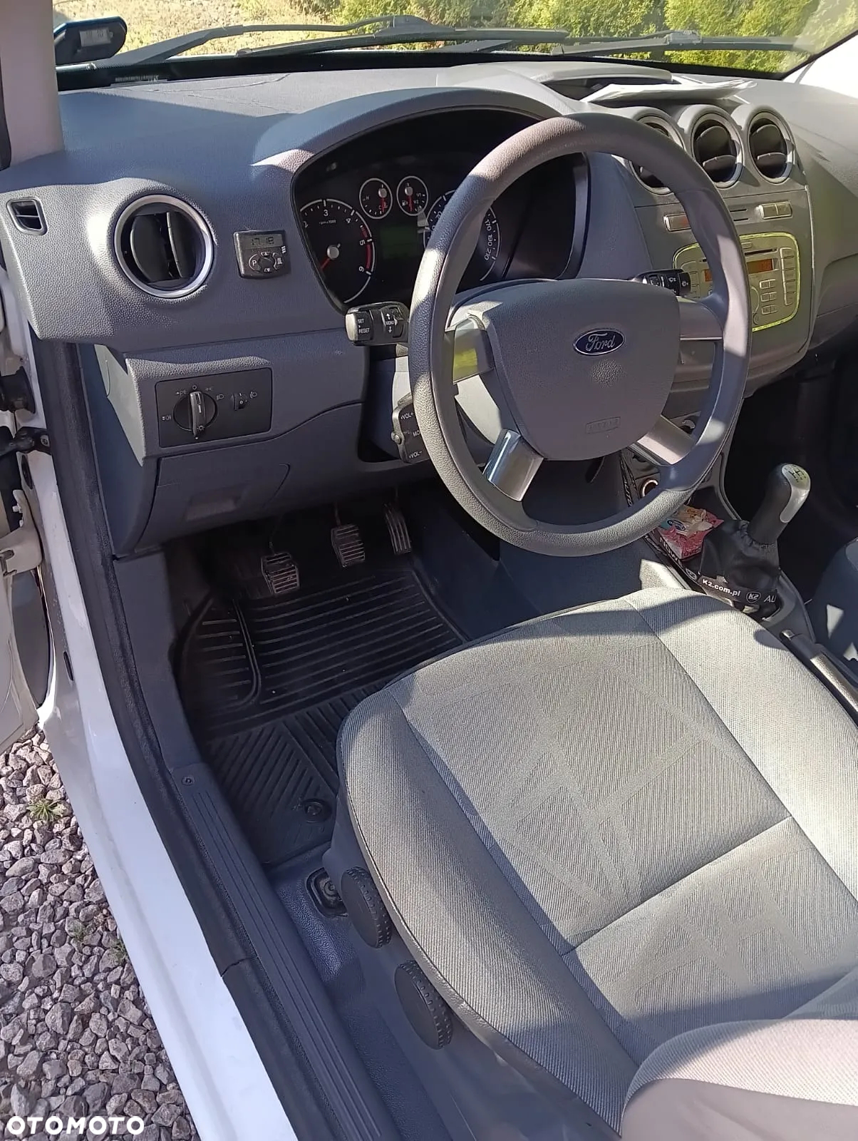 Ford Transit Connect 230 LWB Van - 19