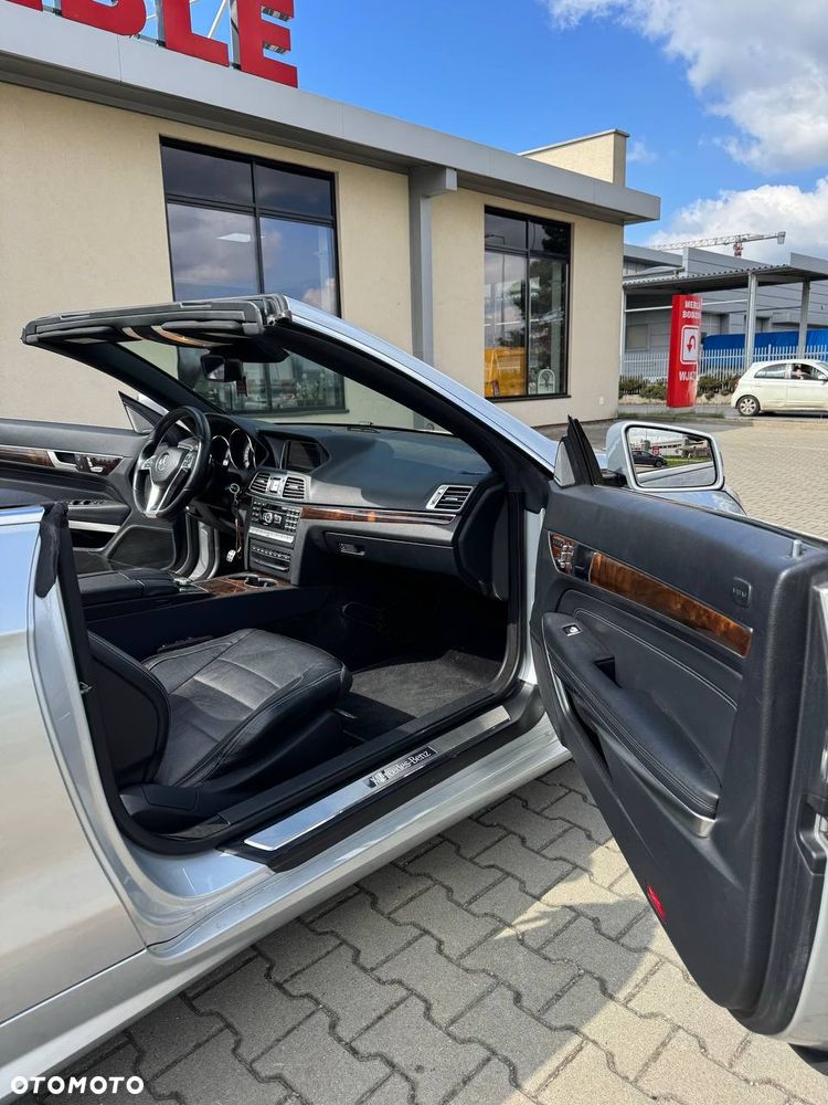 Mercedes-Benz Klasa E 500 - 10