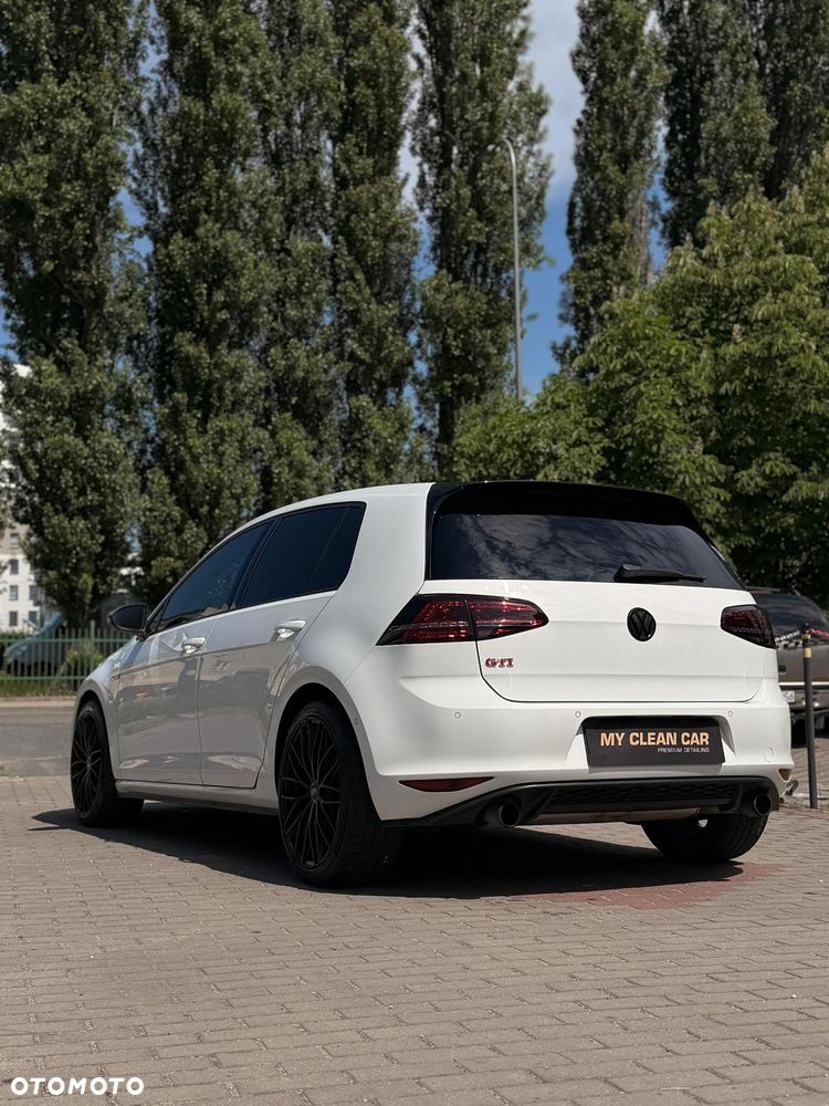 Volkswagen Golf 2.0 TSI BMT GTI Performance DSG - 13