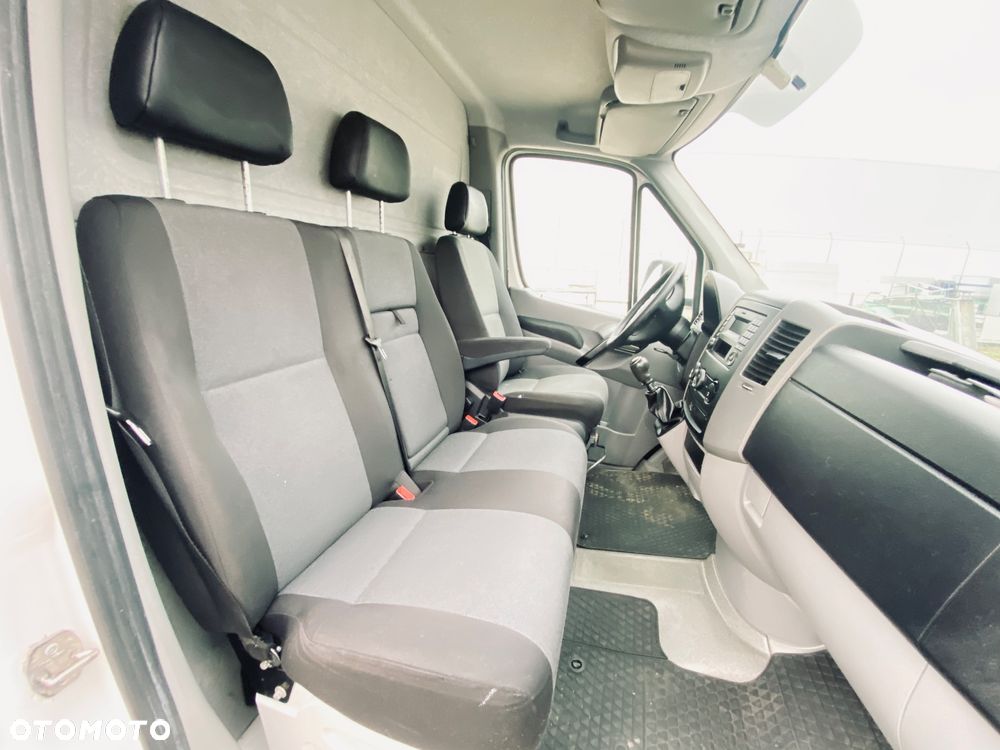Volkswagen CRAFTER - 16