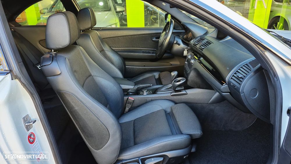 BMW 120 d Coupe Aut. Limited Edition Lifestyle c/ M Sport Pack - 14