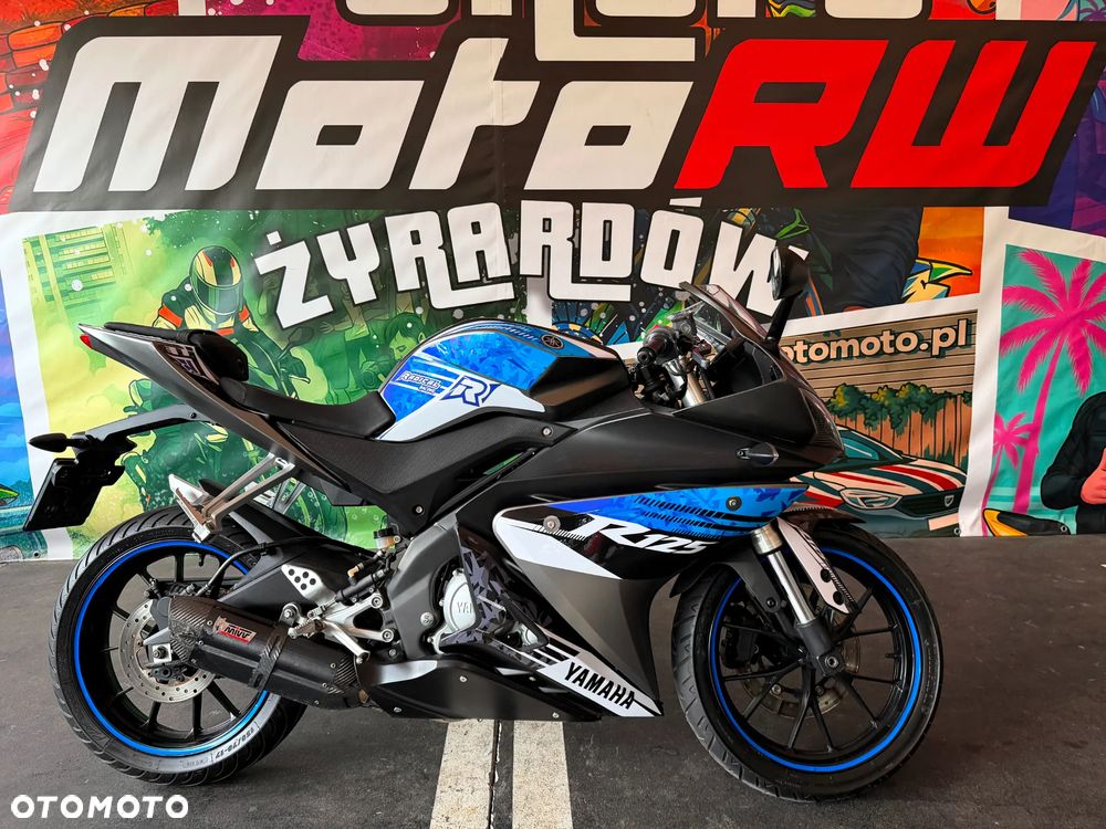 Yamaha YZF - 4