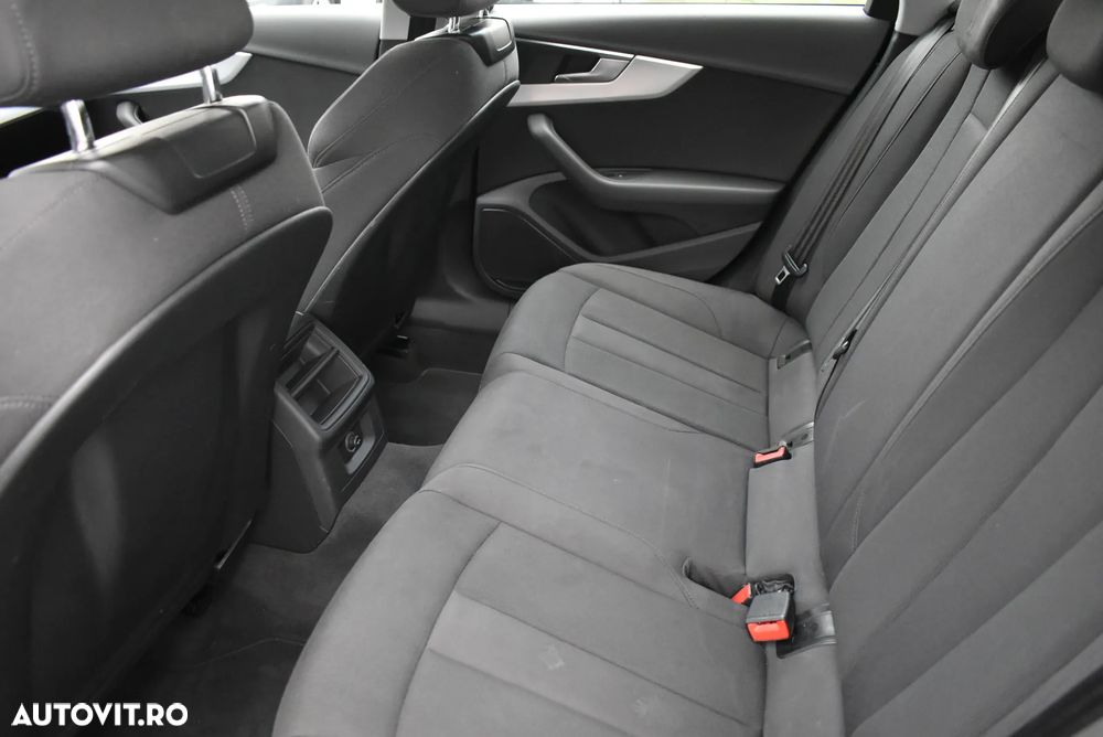 Audi A4 40 TDI S tronic sport - 16